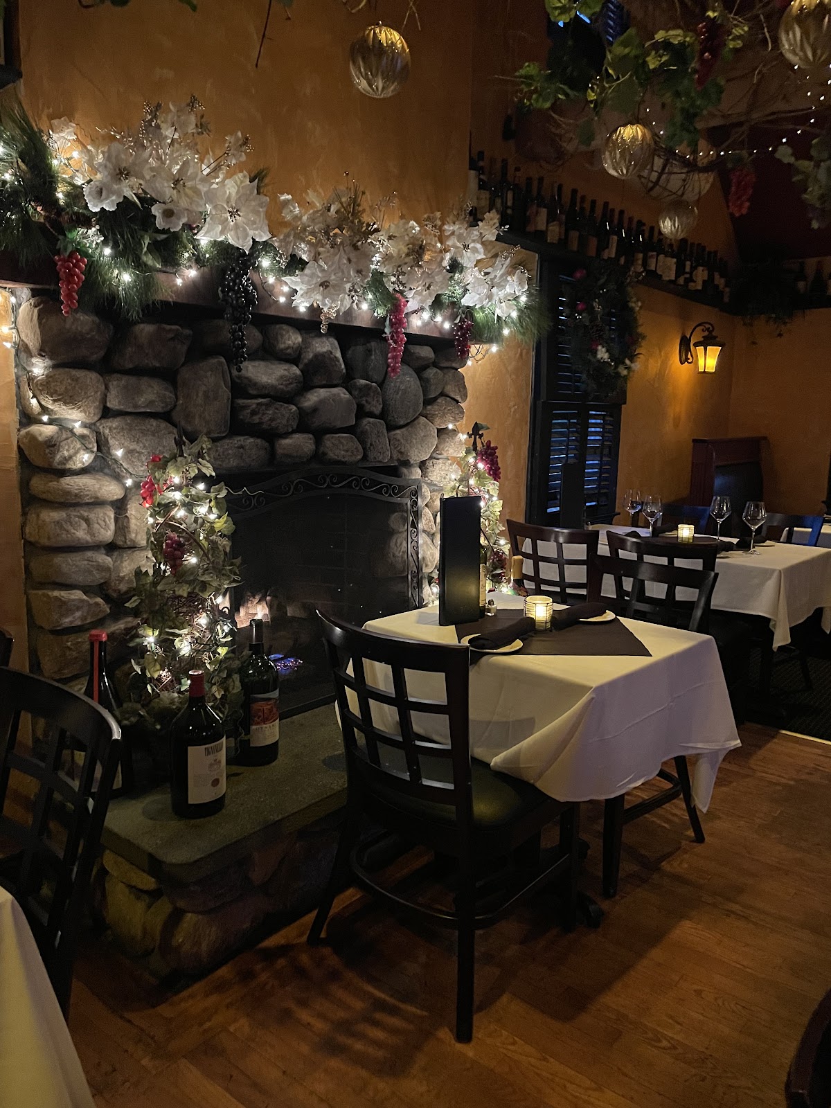 Buca’s Tuscan Roadhouse