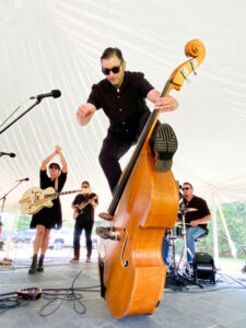Sarah Swain and the Oh Boys