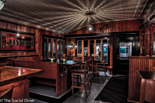Mahoney’s Atlantic Bar & Grill