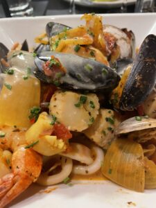Mahoney's Atlantic Bar & Grill