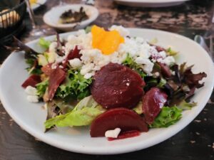 Tomatoes Italian Bar & Grill
